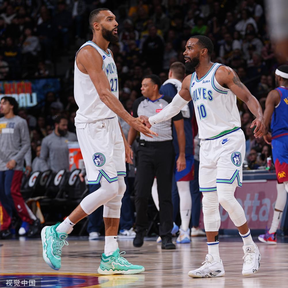 助朱雨玲升 助朱雨玲升