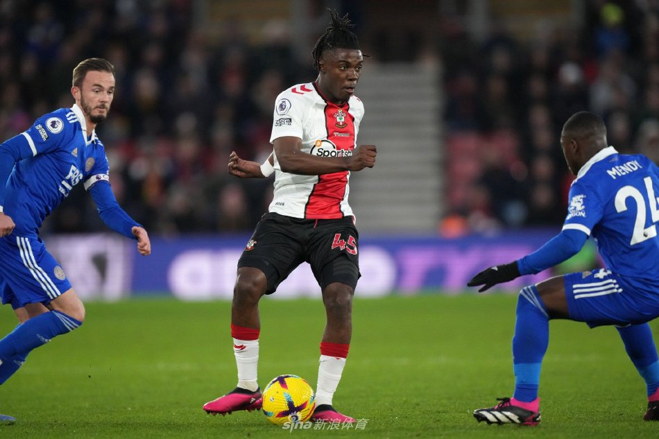 格局正在悄 格局正在悄