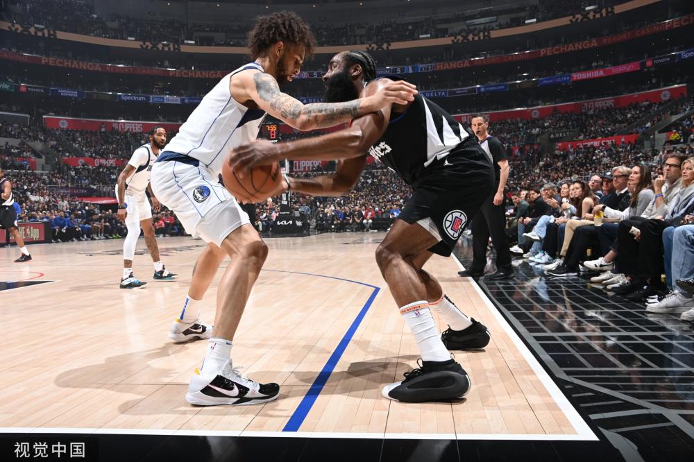 舆论漩涡 舆论漩涡